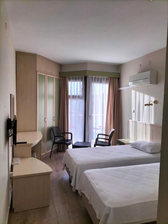 Ridvan Hotel Çeşme Esterno foto